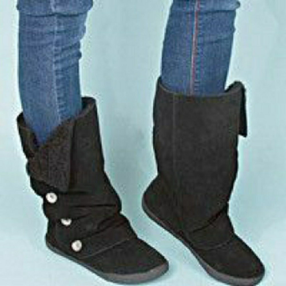 ISO BLOWFISH HIMALAYAN BOOTS 10 or 11
